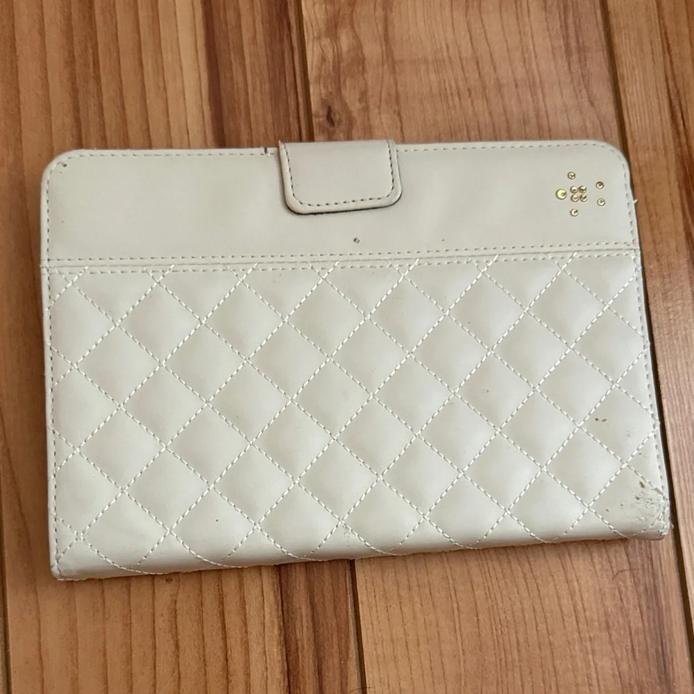 belkin Cream Quilted Tablet Folio Case with Gold Accent